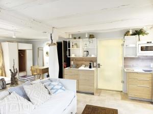 NOX HOTEL - Digital-Check-In - No Reception - nahe Bretten & Karlsruhe - 6 Beach