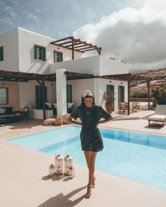 On The Rocks - The Two Rocks - Serviced Villa