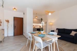 200 meters from the sea - Private covered parking