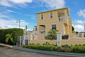 Petes Villa Townhouse 74A