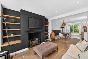 2 Bedroom, 2Bath Serviced Apartment, Highbury & Islington, Floral Garden