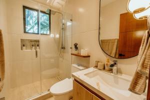 Golden Sands Luxury Villa in Los Cobanos
