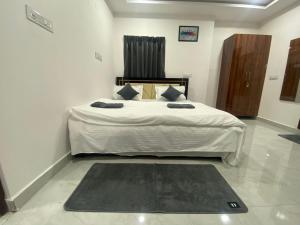BSR RoyalStay Super Luxury Hotel Rooms