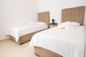 Apartment with Terrace Center Tanger 5 min to Marina-Free Parking