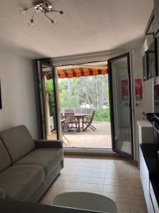 T2 Rez de jardin 300m Plage de Beaucours Sanary sur Mer