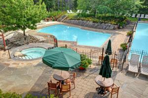 Tremblant Prestige - Les Eaux 215-8