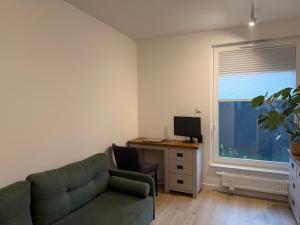 Relaxing Apartment with Parking close to Beach and City