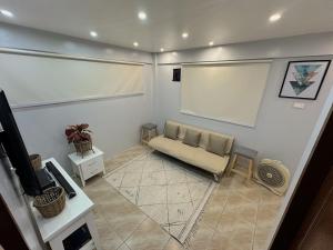 Evergreen Private Pool Villa - Cavite