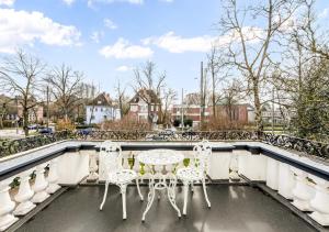 Weiße Villa, Historische Villa, Bremen Zentral, HBF, Messe, ÖVB Arena, Kostenloser Parkplatz