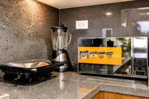 Comfy City Center 1BR Condo