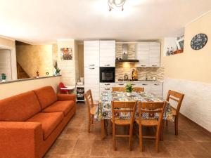 Casa Dei Nonni - Catania City Center Apartment near Duomo
