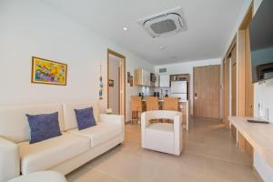 Baia Kristal Cartagena by HostPro