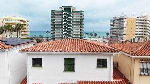 Casa familiar en segunda linea playa con Parking