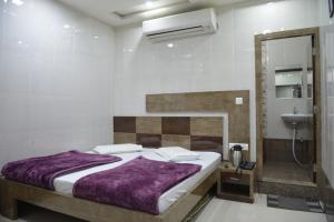 Hotel Haji Ali - Sahil inn
