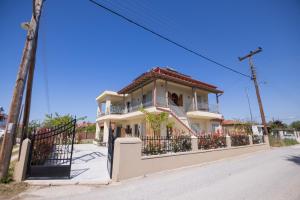 Maresol Villa