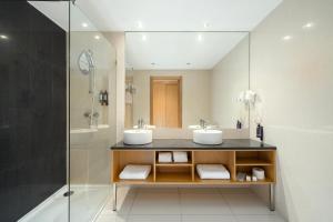 Agua Hotels Riverside
