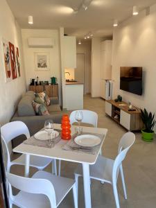 Altamarea Apartment with Pool in La Maddalena