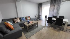 Cozy apartment, 200 m to the beach