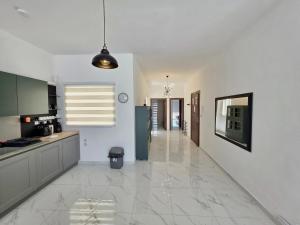 Rooftop Pool, Luxury Apartment in Sliema