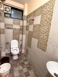 Urban Luxury Retreat ,Netflix ,Private Balcony