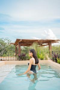 Luxury Penthouse, Rooftop Pool and Lagoon