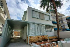 1BR 1BA Sleeps 2 Wi-Fi Walk to Beach