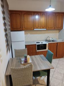 Basilis room