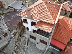 Metsovo Fireplace Retreat 2