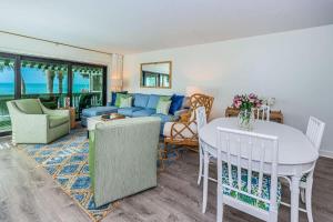 Beachfront Aldea 14