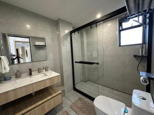 Rosewood Luxury Suites