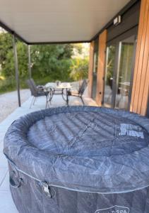Mobile House Aurora with whirlpool