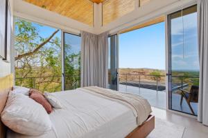 Luxury Ocean-View Villa, Infinity Pool, Concierge
