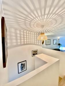 Magnificent 140 sqm Duplex with Panoramic Sea View