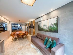 Apartamento com 2 suítes na Borges de Medeiros