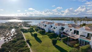Villa Solria - Moradia T3 Primeira Linha Ria Formosa Cabanas de Tavira