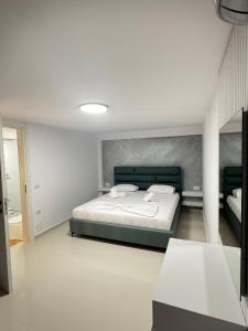 Alpha Blue Aura Duplex -Triple Room & Private Pool