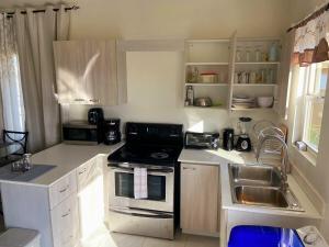 Comfortable and Spacious Home Away From Home