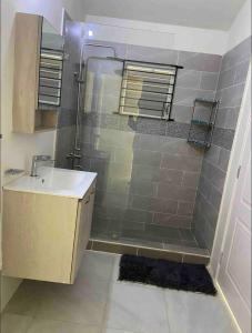 Comfortable and Spacious Home Away From Home