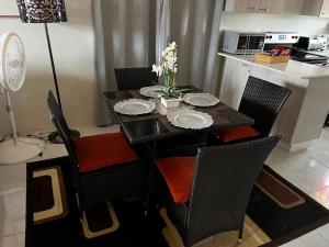 Comfortable and Spacious Home Away From Home