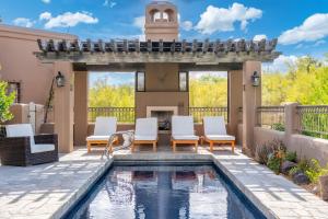 Luxury Estate with Pool Sport Court & Mtn Views