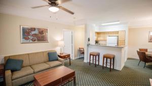Calypso Cay - 2BR King Bed Suite w Resort Access