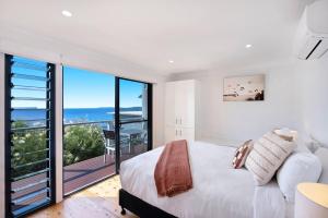 Seahaven | Stunning water views | 3pm check out