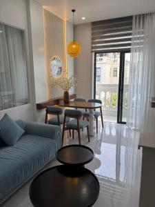 Sunrise Apartments