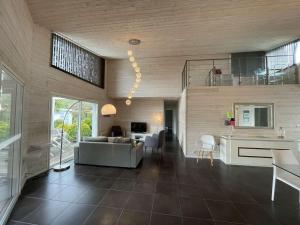 Maison moderne, piscine privée - 6 pers. - FR-1-881-2