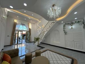 MAI TUAN pool villa Hotel Tran Phu