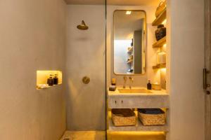 Ginnifer Stunning 2 BR Private Pool Villa
