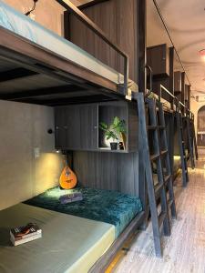 T Zone Hostel - Quiet Place, Near China Town,Ho Thi Ky Street Food,Cafe,Beer