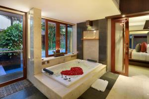 Royal Kamuela Villas & Suites at Monkey Forest Ubud - Adult Only