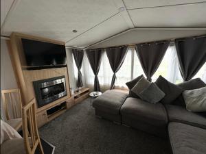 C43 The Hideout
