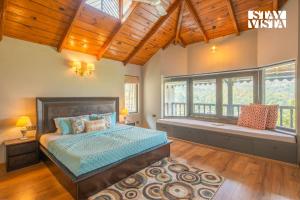 StayVista at The Eminence Villa with Valley View & Lawn
